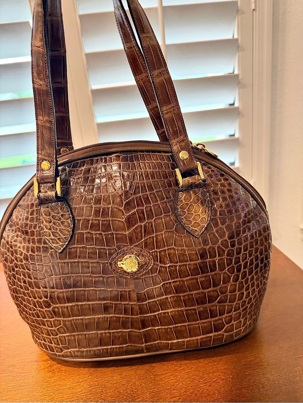 AWC Crocodile Tote in Brown. Purchased in Australia in a boutique. Stored well